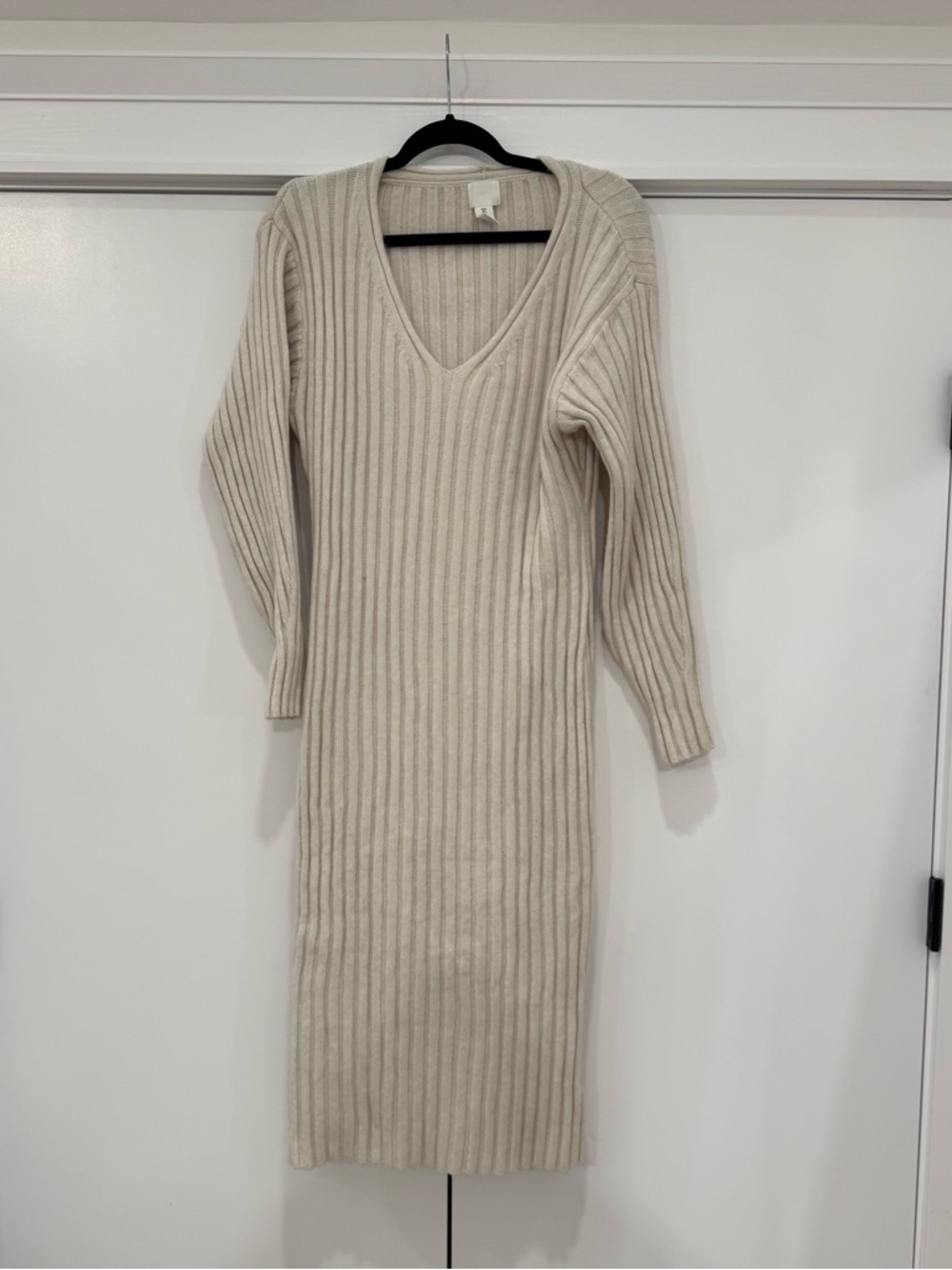 H&M Beige Ribbed V-Neck Midi Sweater Dress